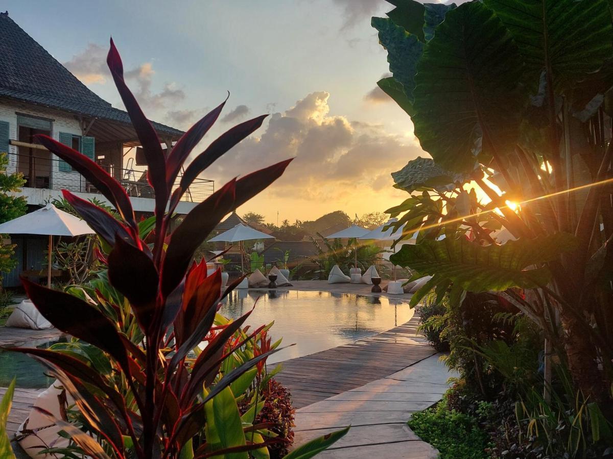Spaces Bali Unique Boutique Hotel Munggu 外观 照片